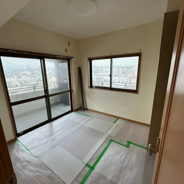 マンション部分リフォーム工事｜売買後のスムーズな引き渡しを実現する工程管理（施工の様子）